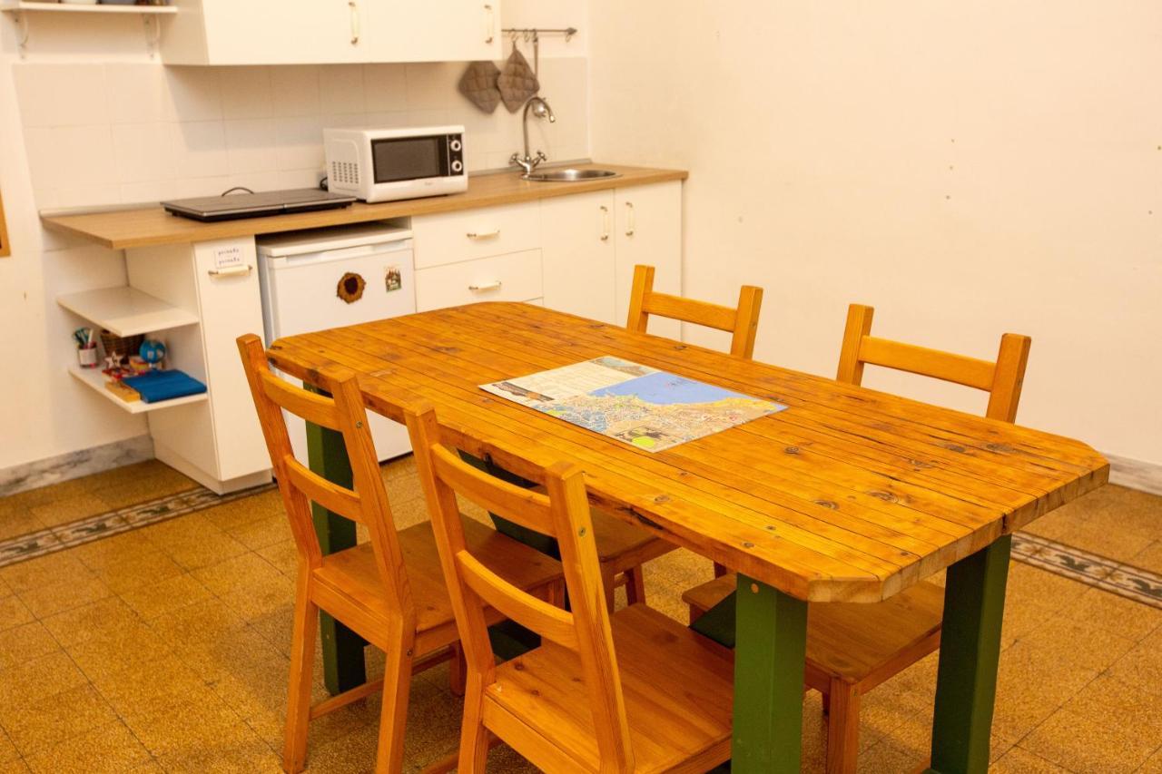 Bed and Breakfast Vecchia Napoli - Chiaia Zewnętrze zdjęcie